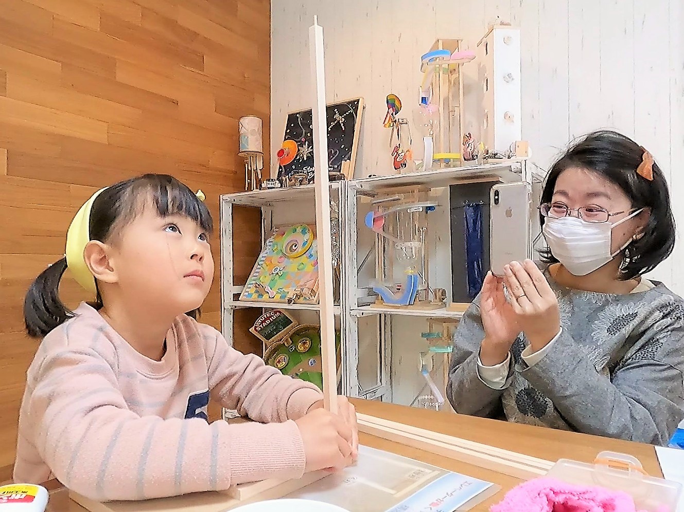 22秋 子ども工作教室と通販キット エレベーター ピンボールゲーム ゴム動力飛行機を作ろう